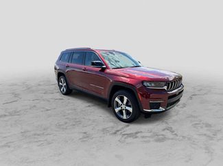 Used 2022 Jeep Grand Cherokee L Limited w/ Luxury Tech Group II AWD/4WD video 2