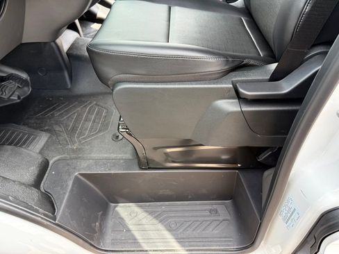New 2025 Ford Transit 250 148 Medium Roof w/ Load Area Protection Package image 6
