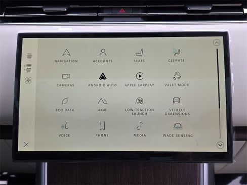 New 2026 Land Rover Range Rover SE image 21