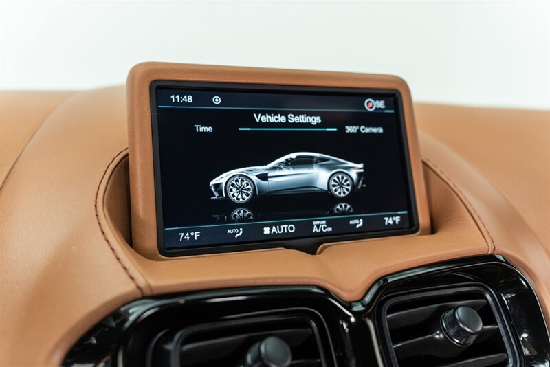 Used 2020 Aston Martin V8 Vantage Coupe RWD image 93