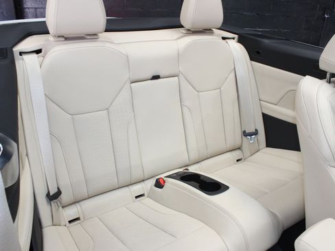 Used 2022 BMW 430i xDrive Convertible w/ Premium Package 2 image 39