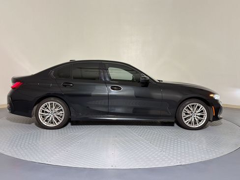 Used 2023 BMW 330i Sedan w/ Driving Assistance Package RWD image 8