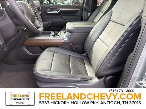 Used 2024 Chevrolet Silverado 2500 High Country w/ High Country Premium Package image 25