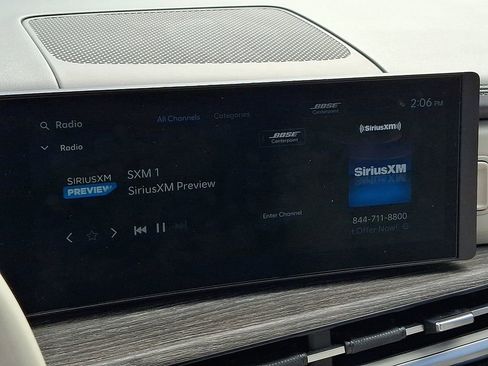 Used 2024 Hyundai Santa Fe Limited AWD/4WD image 18