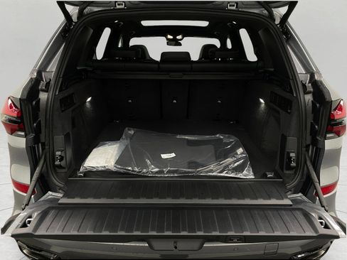 New 2026 BMW X5 xDrive40i image 8