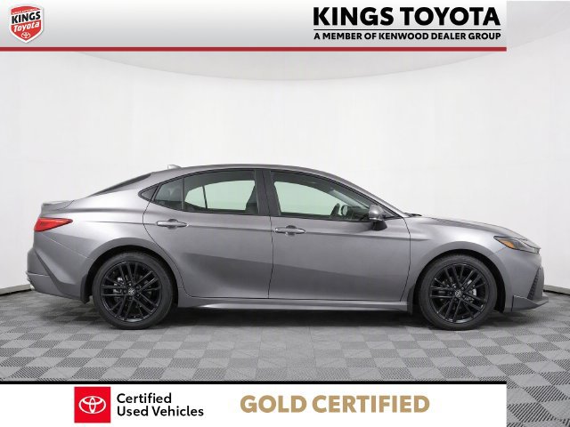 Used 2026 Toyota Camry SE w/ Convenience Package FWD image 9