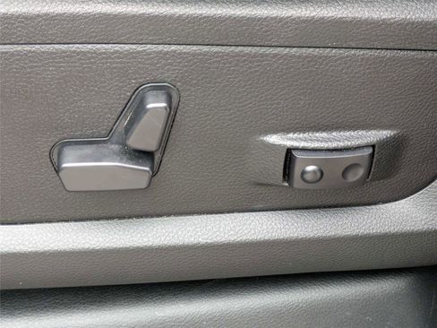 Certified 2024 RAM 2500 Big Horn w/ Safety Group AWD/4WD image 22