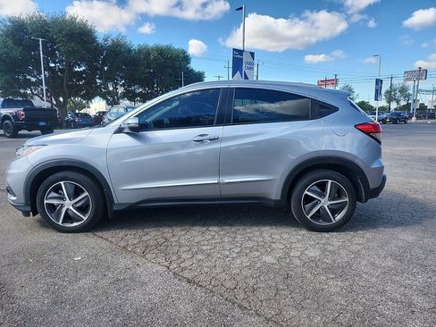 Used 2022 Honda HR-V EX image 4