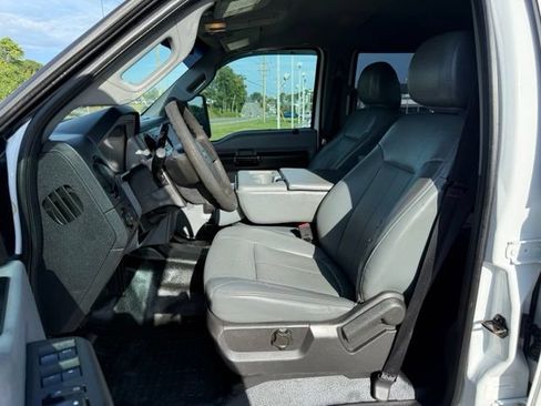 Used 2013 Ford F250 XL w/ PWR Equipment Group AWD/4WD image 15