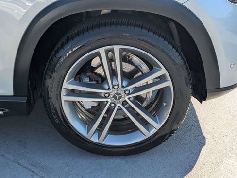 Used 2021 Mercedes-Benz GLE 350 w/ 3rd Row Seat Package image 9