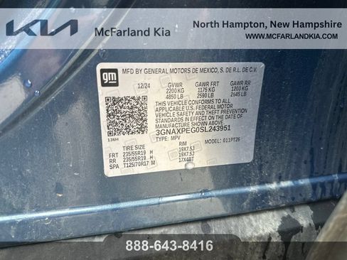 Used 2025 Chevrolet Equinox LT AWD/4WD image 13