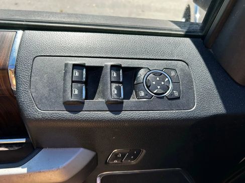 Used 2016 Ford F150 Lariat w/ Equipment Group 502A Luxury image 30