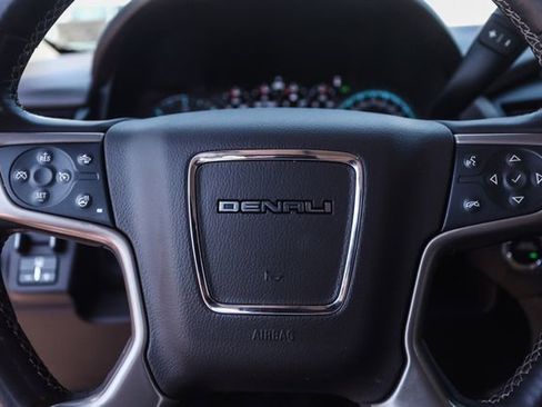 Used 2019 GMC Yukon Denali w/ Denali Ultimate Package AWD/4WD image 49