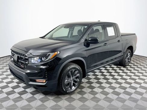 Used 2024 Honda Ridgeline Sport image 4