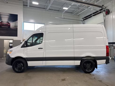 New 2026 Mercedes-Benz Sprinter 2500 image 1