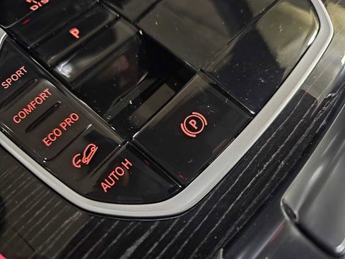 New 2026 BMW X5 xDrive40i w/ M Sport Package image 23