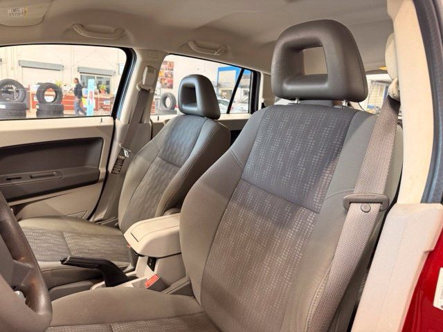 Used 2007 Dodge Caliber SXT FWD image 7