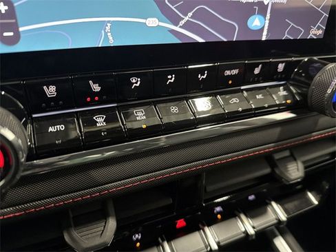 Certified 2025 Chevrolet Colorado Z71 w/ Technology Package image 28