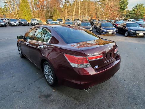 Used 2011 Honda Accord EX-L image 5