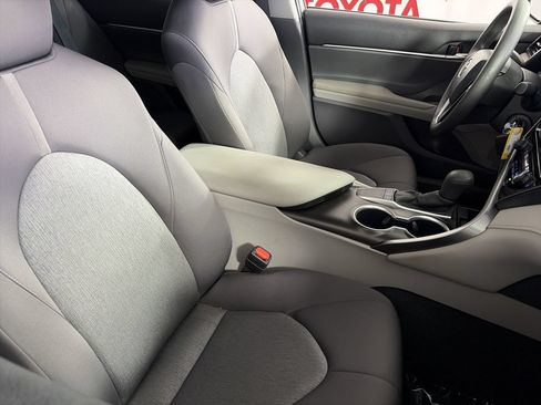 Used 2024 Toyota Camry LE FWD image 24