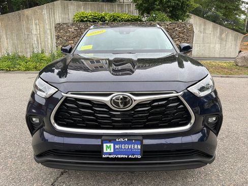 Used 2020 Toyota Highlander Limited AWD/4WD image 10