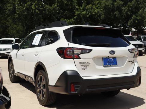 Used 2022 Subaru Outback Onyx Edition XT AWD/4WD image 6