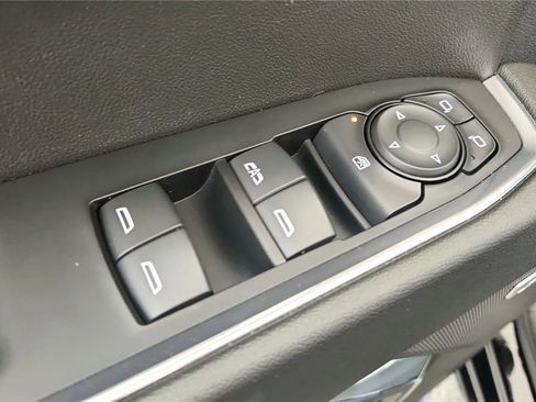 Used 2023 Chevrolet Silverado 1500 RST AWD/4WD image 31