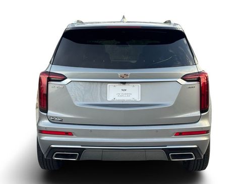 Certified 2025 Cadillac XT6 Premium Luxury image 13