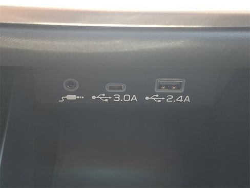 New 2025 Subaru Outback Premium image 21