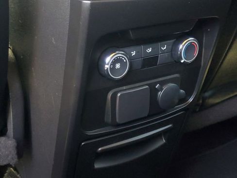 Used 2018 Ford Flex SE image 24