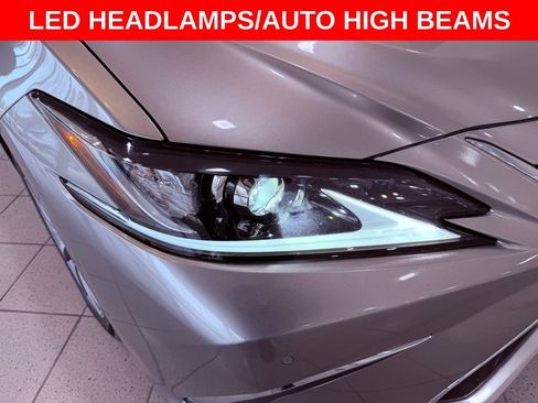 Certified 2021 Lexus ES 350 w/ Premium Package image 11