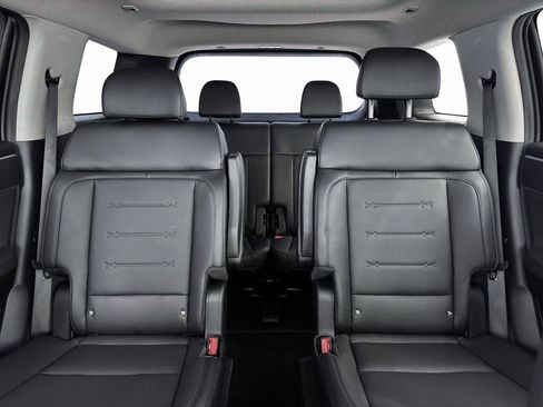 New 2026 Hyundai Santa Fe Limited AWD/4WD image 16