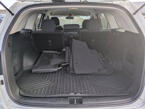 Used 2018 Kia Sorento LX image 11