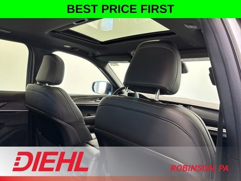 New 2026 Jeep Grand Cherokee Altitude AWD/4WD image 13