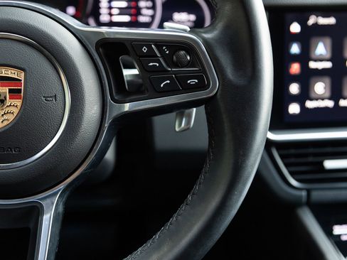 Certified 2023 Porsche Cayenne AWD/4WD image 16