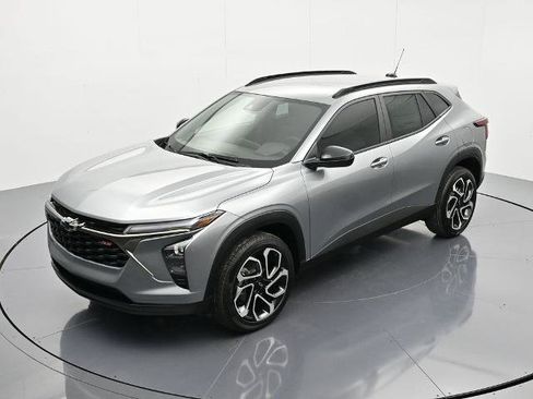 New 2026 Chevrolet Trax RS w/ Driver Confidence Package image 27