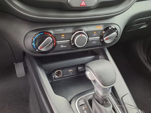 New 2025 Kia Soul LX image 23