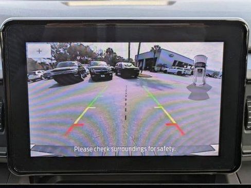 Used 2024 Ford Explorer XLT image 14