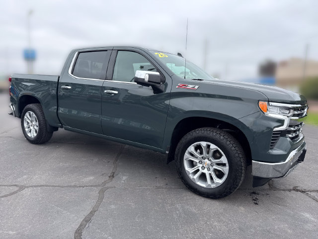 Used 2026 Chevrolet Silverado 1500 LTZ AWD/4WD image 7