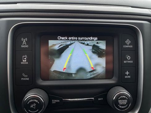 Used 2018 RAM 2500 Tradesman w/ Chrome Appearance Group image 9