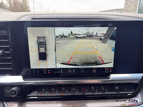 Used 2025 Chevrolet Silverado 1500 LTZ w/ Z71 Off-Road Package AWD/4WD image 20