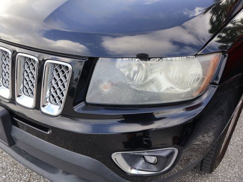 Used 2015 Jeep Compass High Altitude image 3