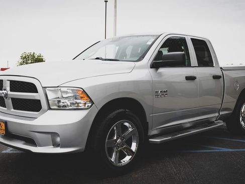Used 2018 RAM 1500 Express w/ Express Value Package AWD/4WD image 7