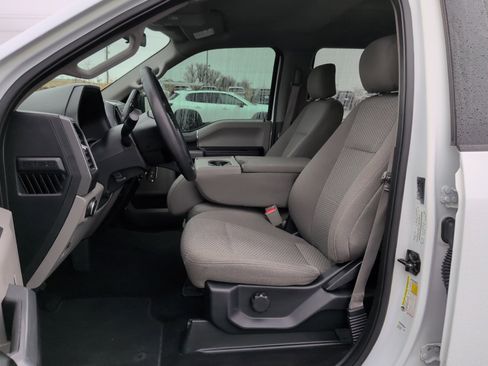 Used 2018 Ford F150 XLT image 10