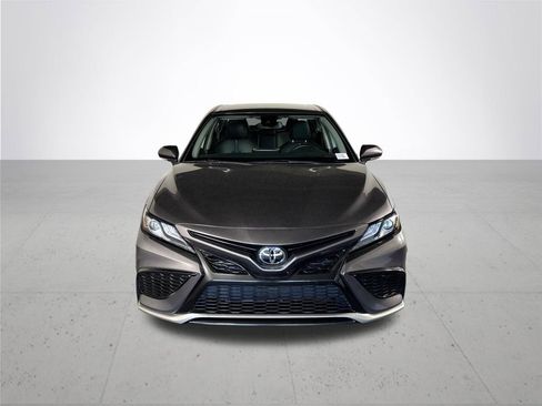 Used 2024 Toyota Camry XSE FWD image 3