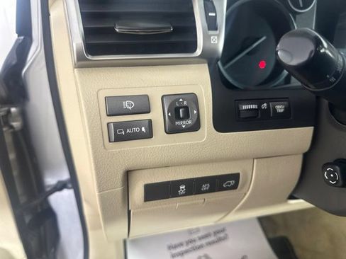 Used 2013 Lexus LX 570 4WD image 14