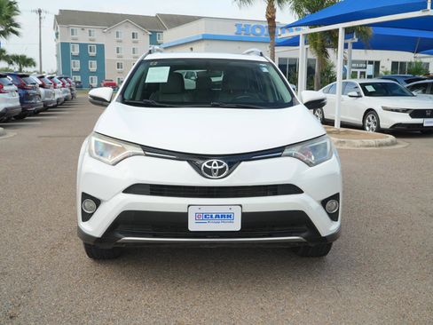 Used 2016 Toyota RAV4 XLE image 2