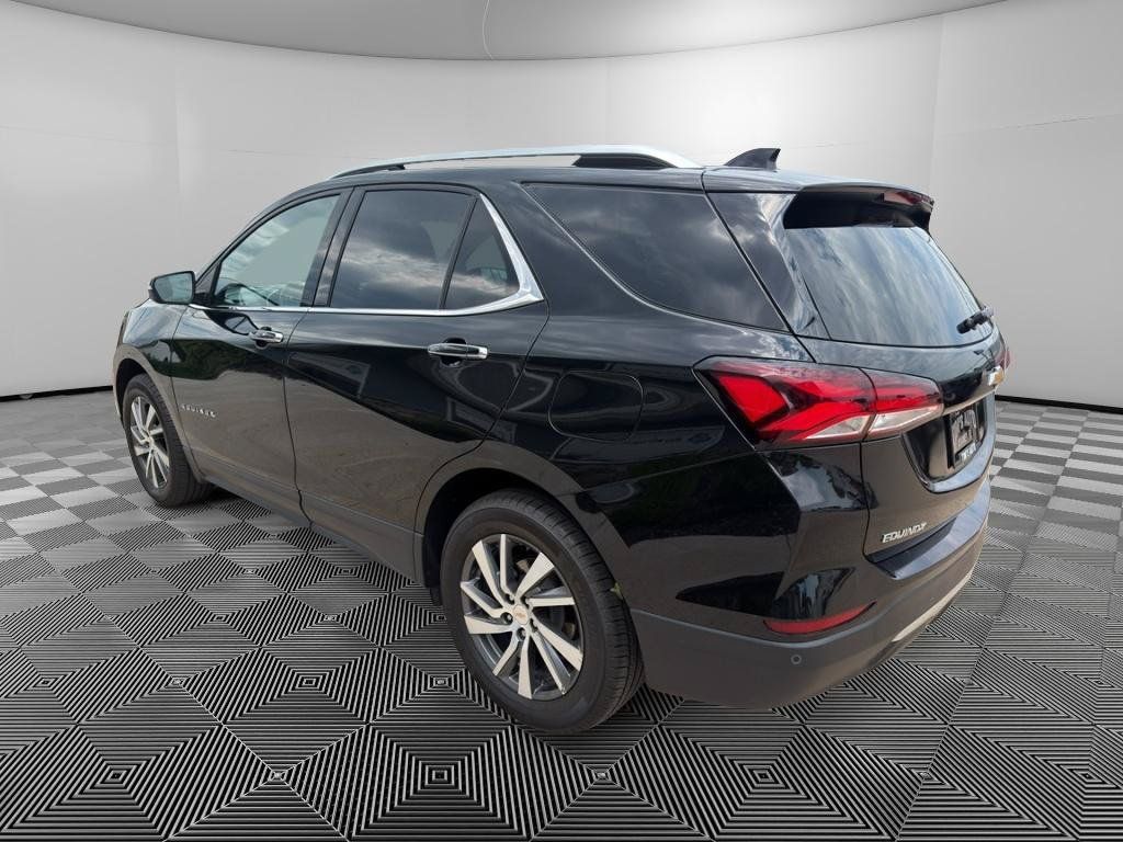 Used 2024 Chevrolet Equinox Premier AWD/4WD image 5