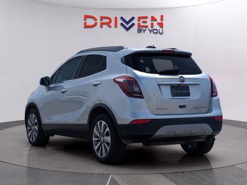 Used 2017 Buick Encore Preferred FWD image 3