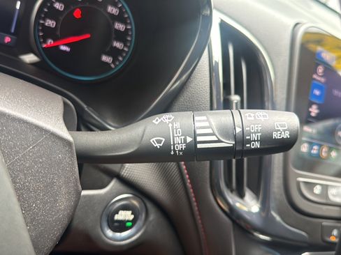 Used 2024 Chevrolet Equinox RS AWD/4WD image 33